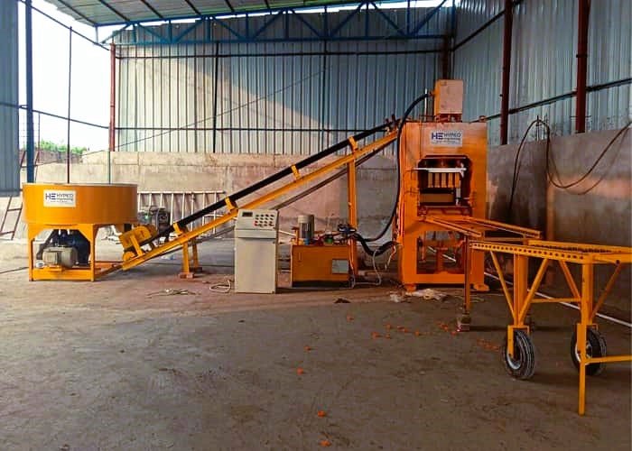 You are currently viewing Maximizing Construction Efficiency with Brick Making Machines: Factors to Consider When Choosing the Right Machine for Your Needs